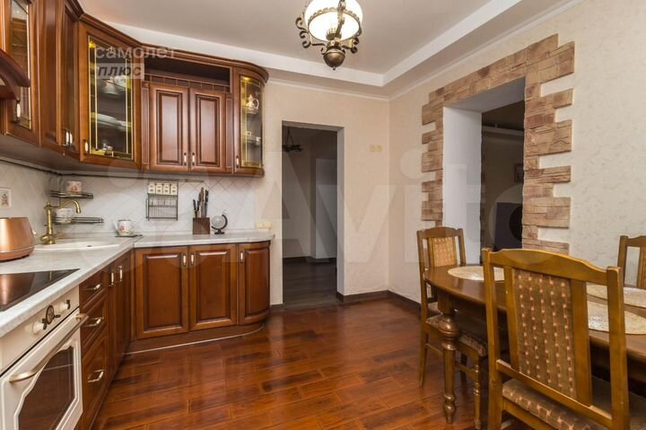 3-к. квартира, 115,2 м², 2/10 эт.