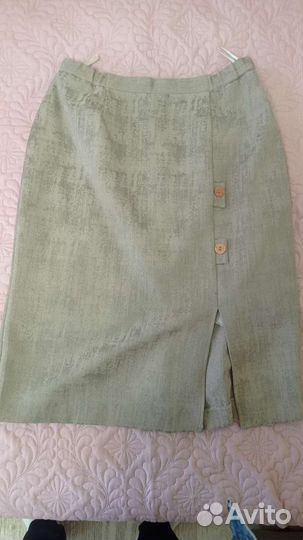 Костюм классический женский 54 размер. почти новый