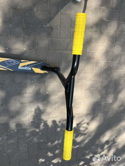 Трюковой самокат scooter