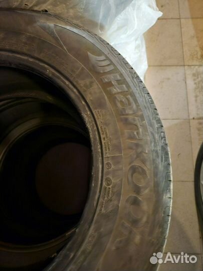 Hankook Dynapro HP2 RA33 235/65 R17