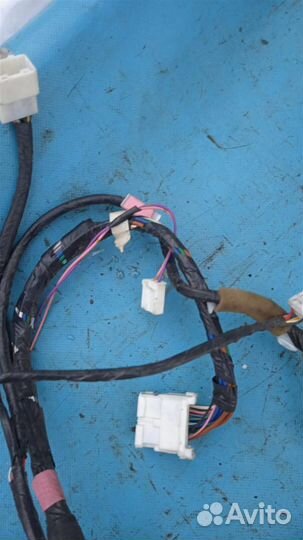 Проводка (коса) передней левой двери Toyota RAV 4