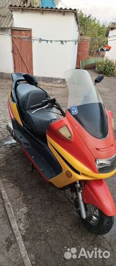 Макси скутер