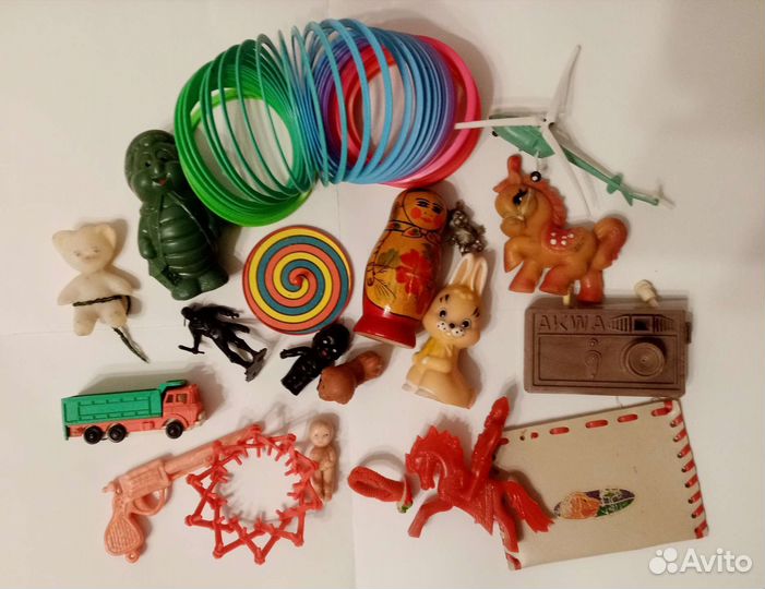Игрушки из 90х