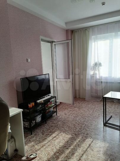 2-к. квартира, 55 м², 3/15 эт.