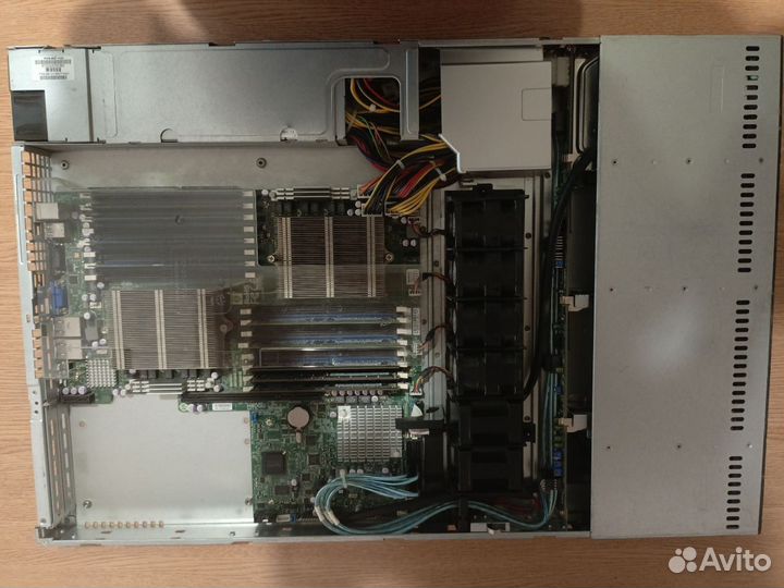 Сервер Supermicro H8DGU