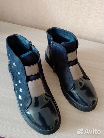 Ботинки весенние