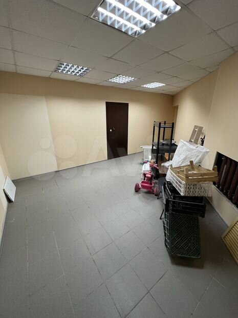 Нежилое помещение, 356 м²