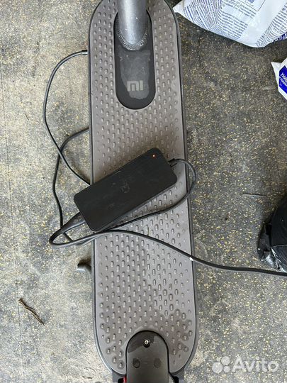 Самокат электрический Xiaomi m365