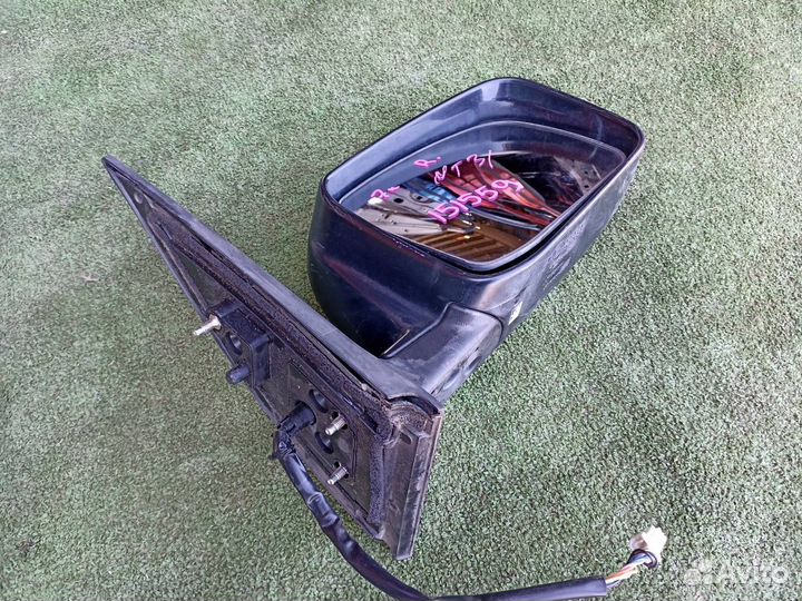 Зеркало заднего вида переднее правое Nissan