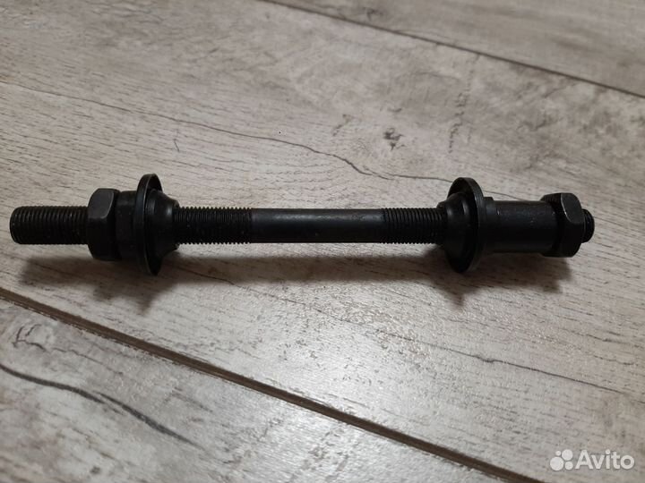 Задняя ось на велосипед