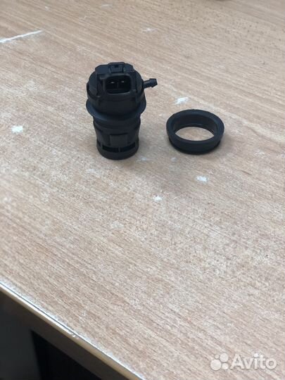 Моторчик омывателя Toyota Camry LC RAV prado