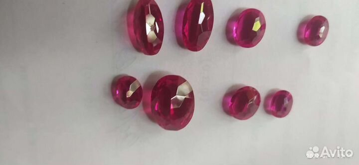 Янтарь, цитрины,корунды и др. камни