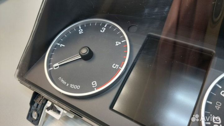 Панель приборов Land Rover Discovery L319