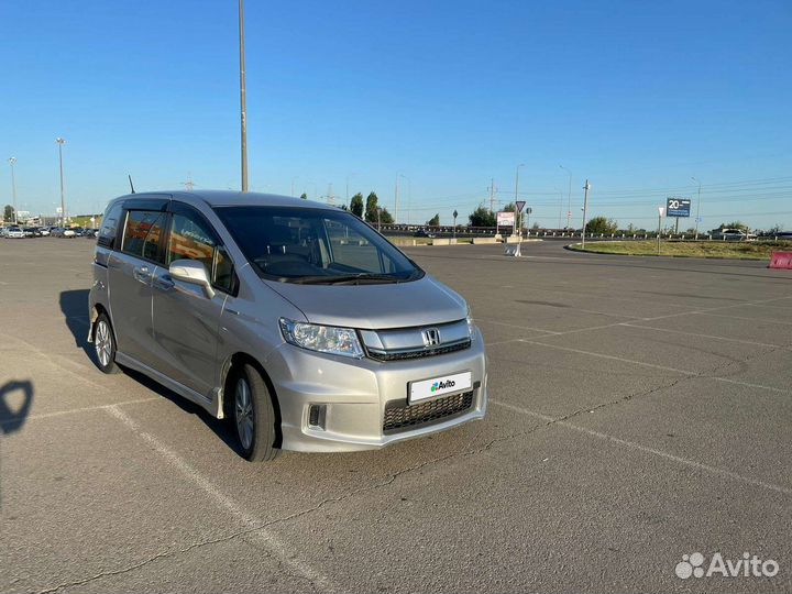 Honda Freed 1.5 CVT, 2015, 127 500 км