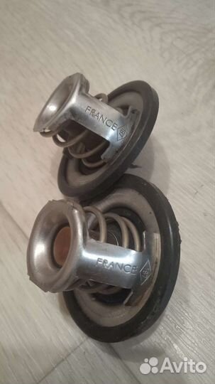 Термостат Радиатор печки Рено Логан 1