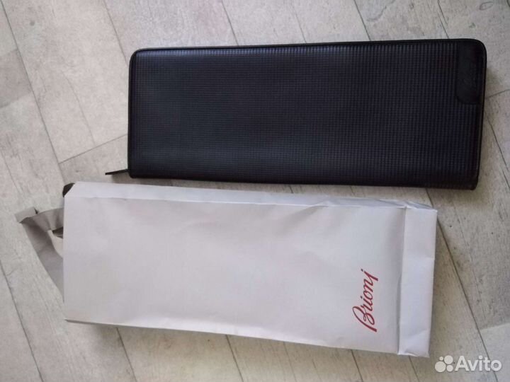 Brioni. Футляр для галстуков