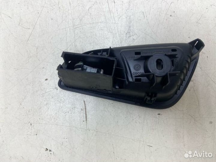 Ручка двери внутренняя правая Ford Focus CB8 1.6L