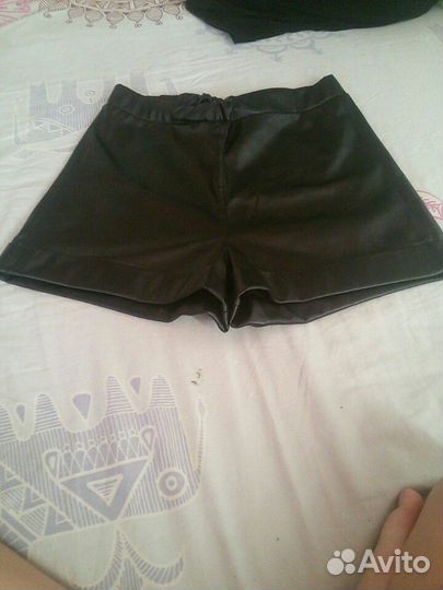 Шорты кожыные