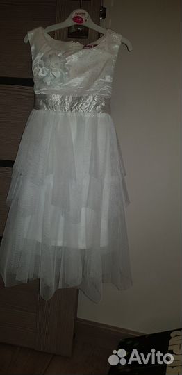 Нарядное платье