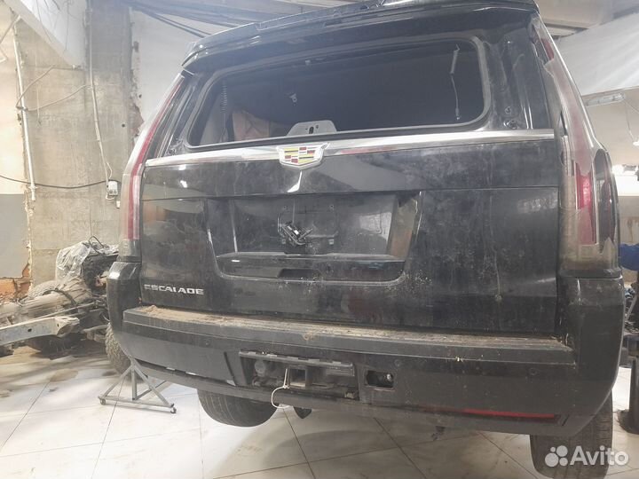 Разбор Cadillac Escalade 2018