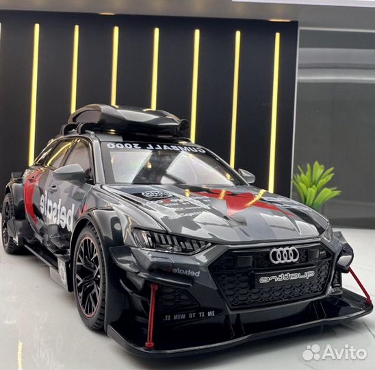 Коллекционная модель Audi RS6 DTM Avant 1:24