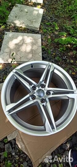 Оригинальные s line диски ауди a5 b9 R18