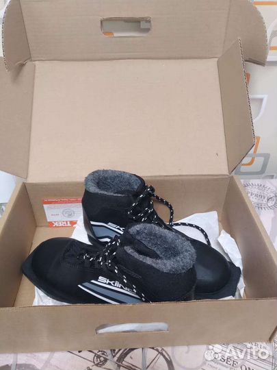 Лыжные ботинки skiing