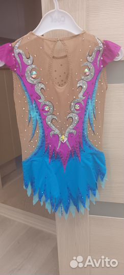Продам купальник для художественной гимнастики
