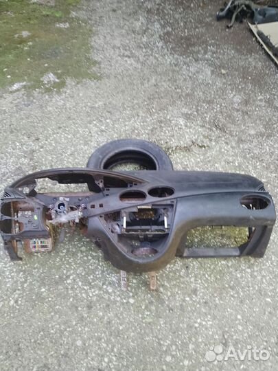 Ford Focus 2.0 AT, 2000, 120 000 км