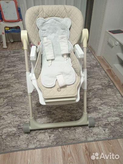 Детский стульчик для кормления happy baby