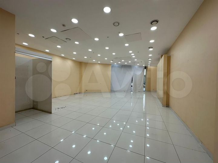 Сдам торговое помещение, 114.9 м²