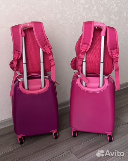 Детский чемодан новый