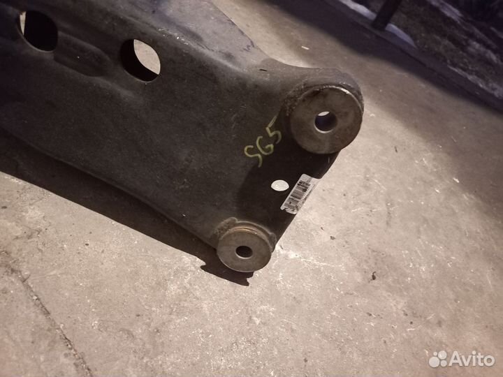 Задняя балка на Субаро Форестер