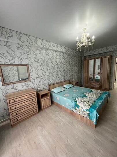 2-к. квартира, 80 м², 6/9 эт.