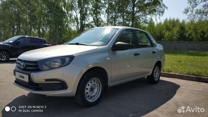 LADA Granta 1.6 МТ, 2019, 45 000 км