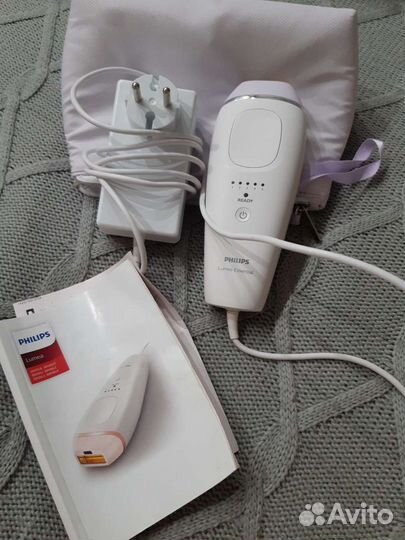 Фотоэпилятор Philips Lumea Essential