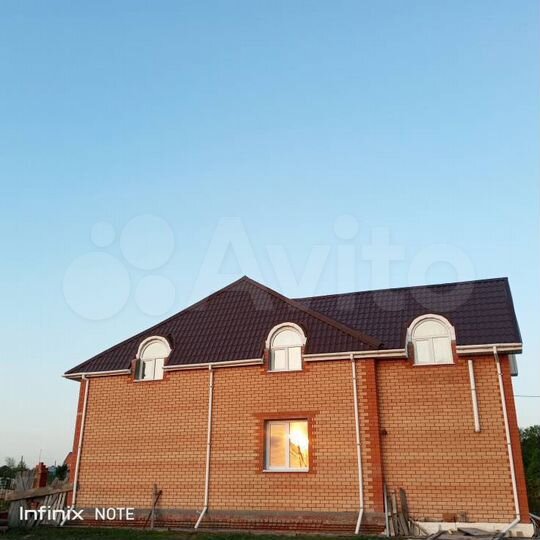 Дом 206 м² на участке 20 сот.