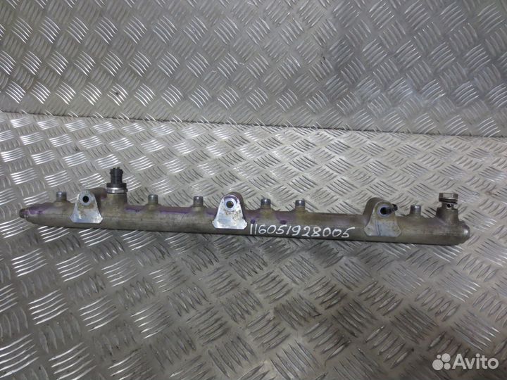 Топливно-распределительная рампа MAN 51103116082