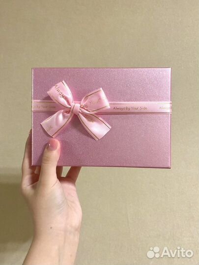 Коробка подарочная