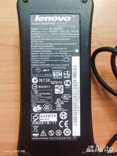 Продаю блок питания для ноутбука Lenovo PA 1900