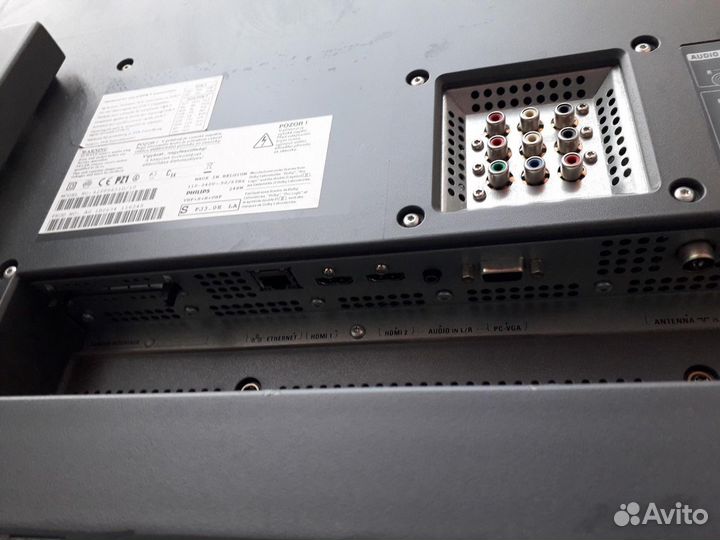 Philips Cineos Flat TV Аmbilight 42*(107 см)