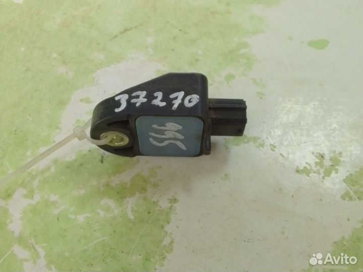 Датчик airbag Toyota RAV 4