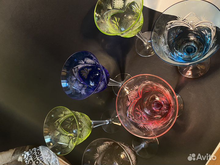 Хрустальные фужеры цветные