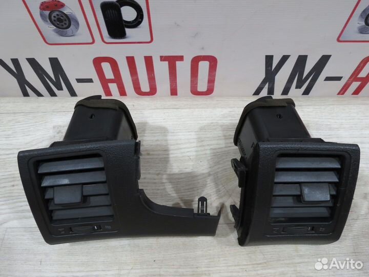 Дефлектор торпедо Toyota Corolla 150