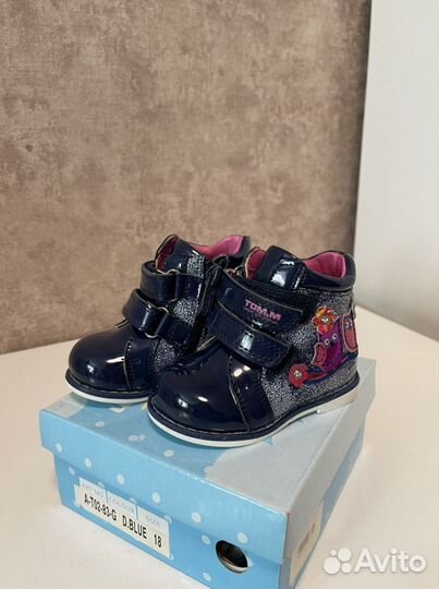 Ботинки для девочки. Размер 18