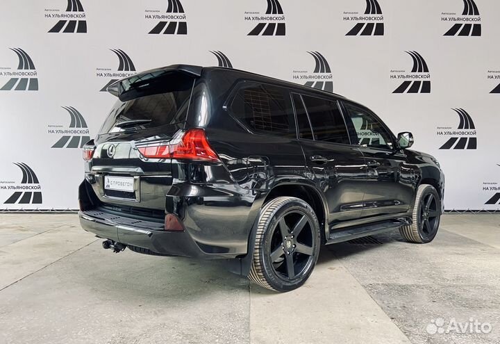 Lexus LX, 2016
