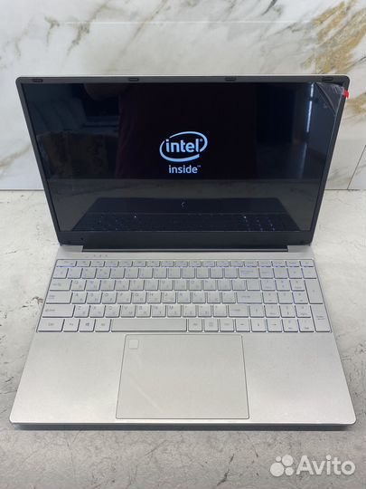 Ноутбук новый 15.6