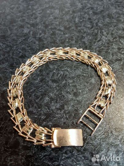 Золотой браслет