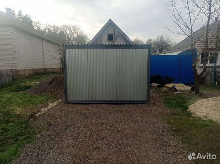 Гараж металлический двускатный