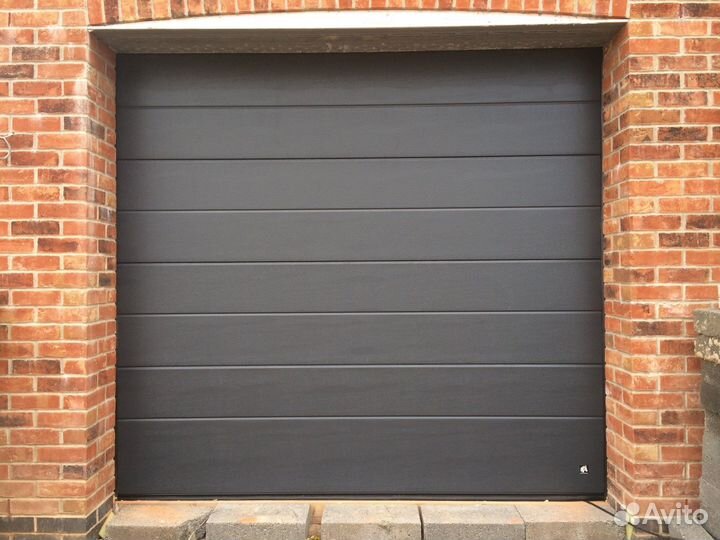 Гаражные ворота алютех